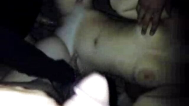 Donna nuda frittura al sole video film italiani porno