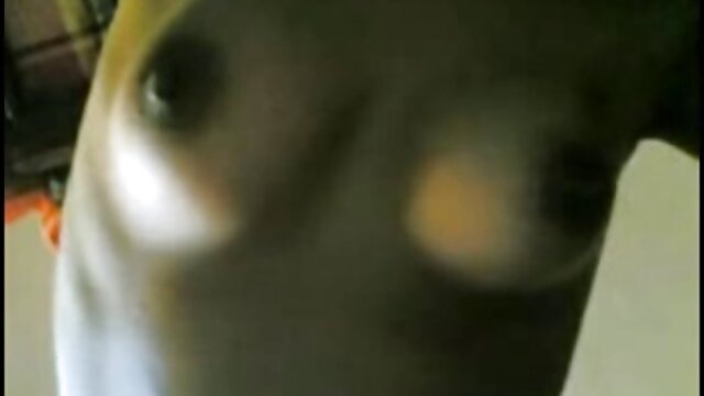 Note versare giovani ragazze in piscina film porno italiana gratis