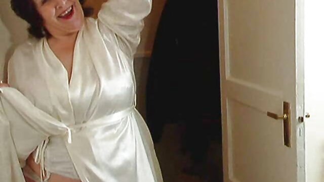 La ragazza video amatoriali italiani erotici è stata colpita per due anni e scopata