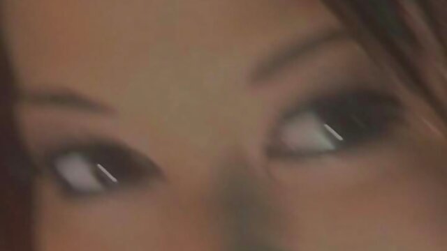 La figlia video porno italiani da scaricare gratis di Molato in piedi di fronte al ragazzo con i pantaloni rosa e poi la sua lingua